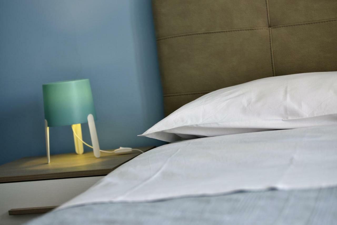 Ofelia House&Rooms Cibali Esterno foto