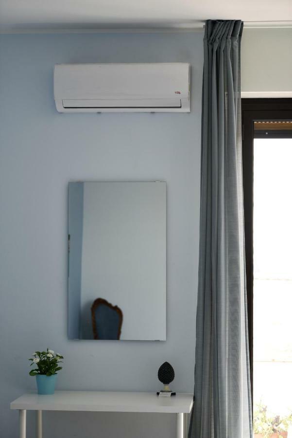 Ofelia House&Rooms Cibali Esterno foto