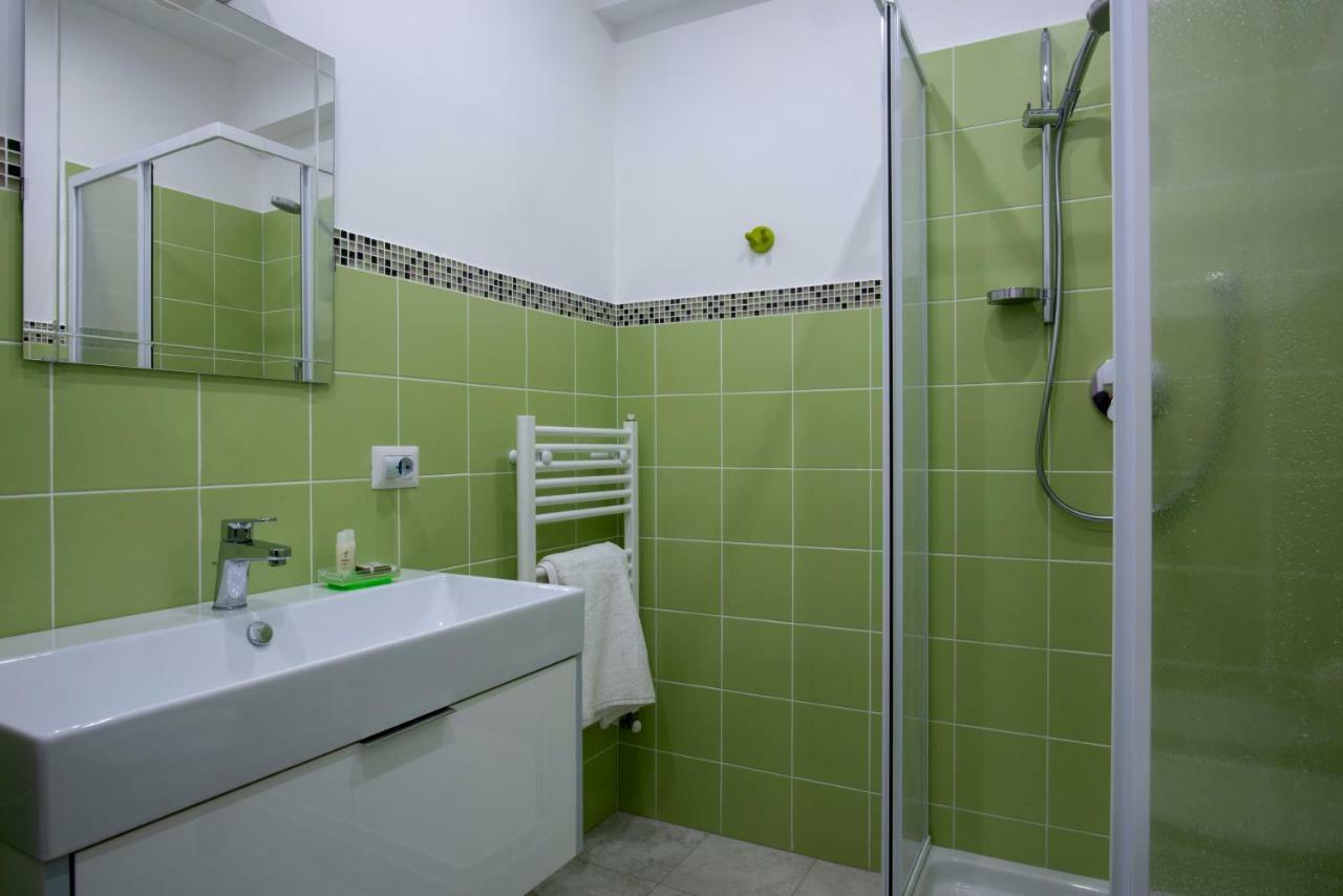 Ofelia House&Rooms Cibali Esterno foto
