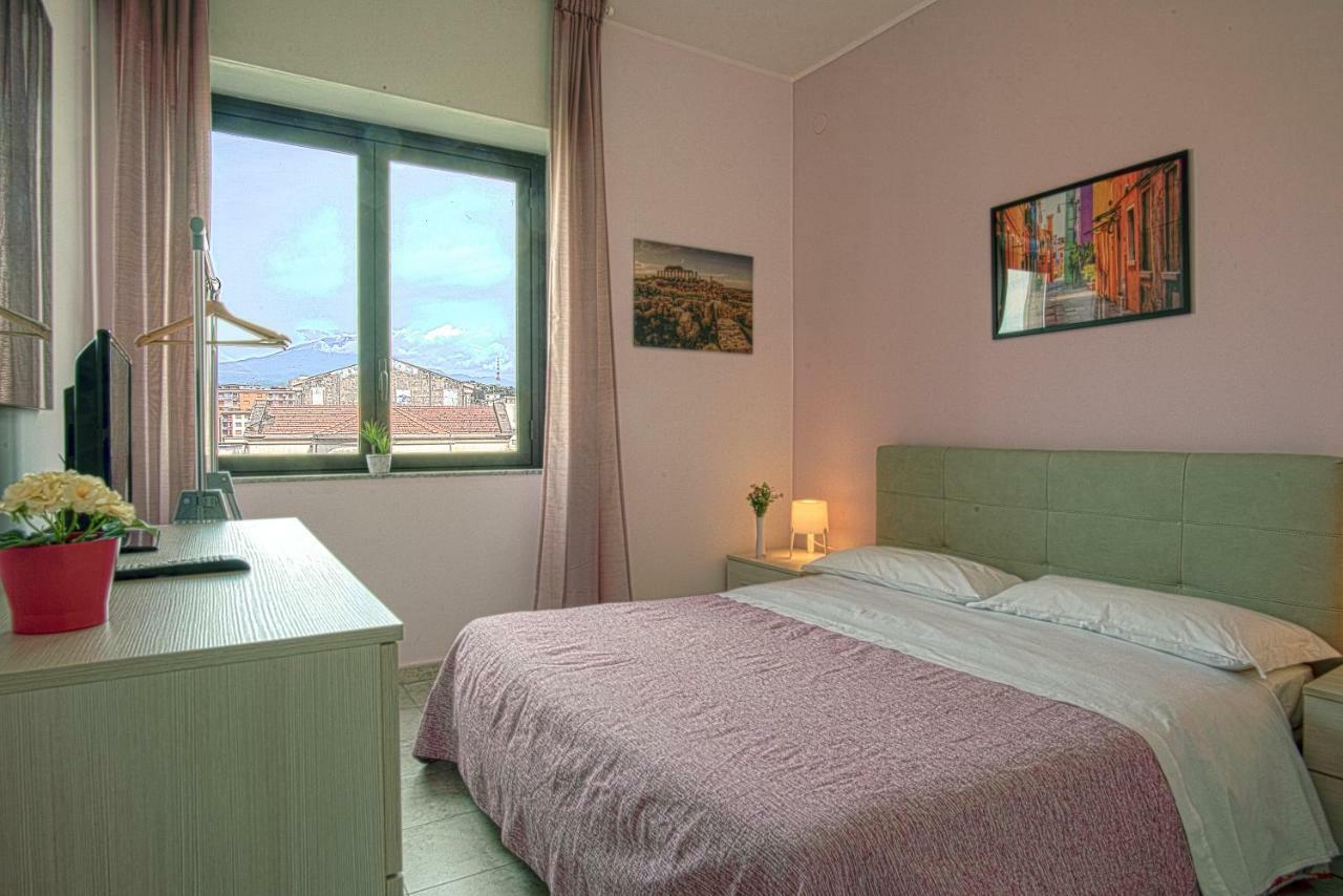 Ofelia House&Rooms Cibali Esterno foto