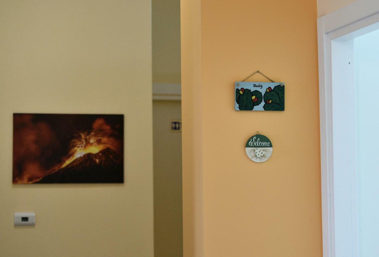 Ofelia House&Rooms Cibali Esterno foto