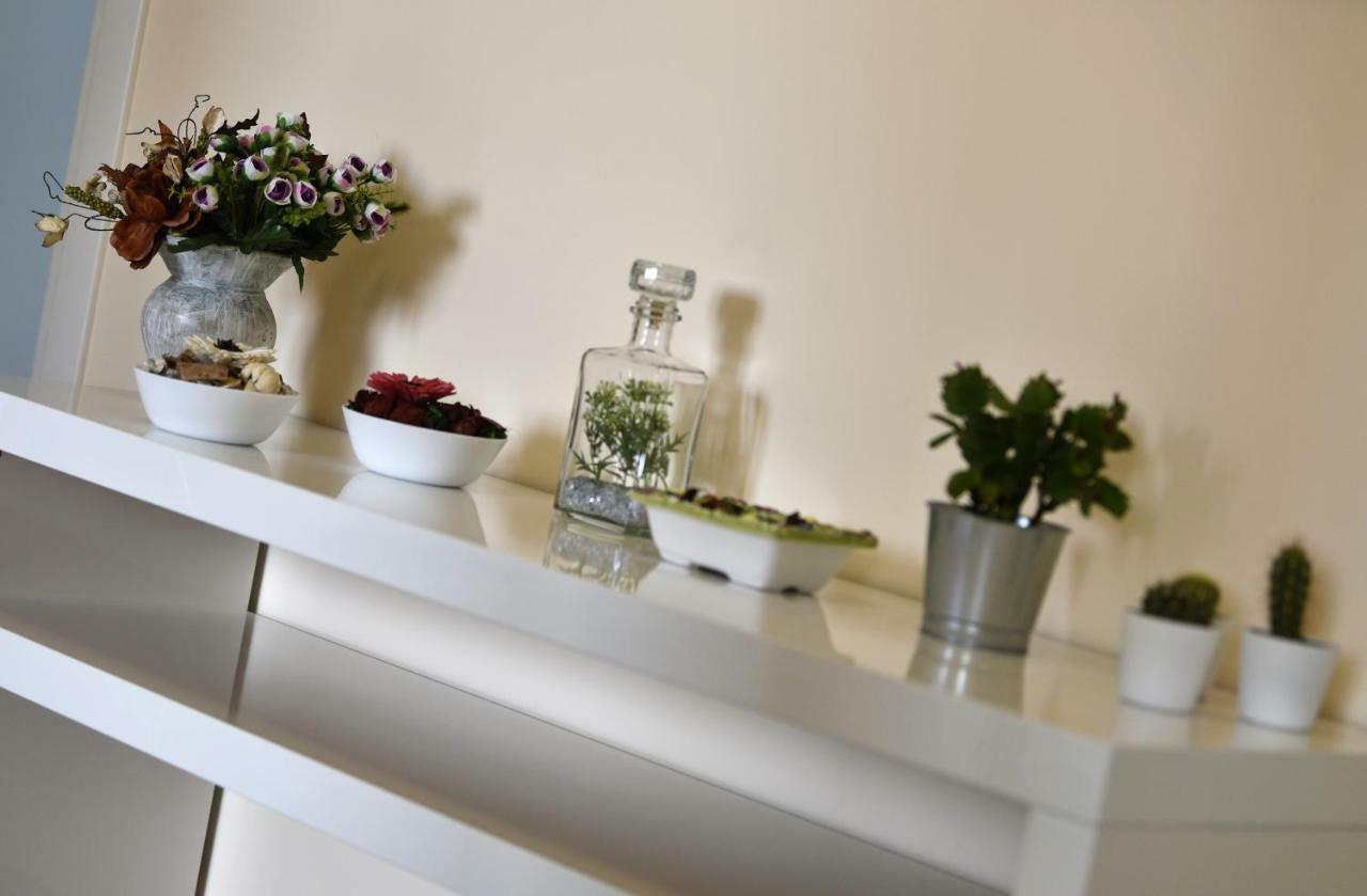 Ofelia House&Rooms Cibali Esterno foto